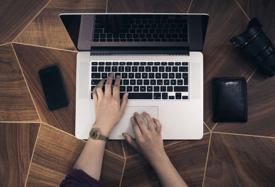 �ھ��ͷ�ϵ�y