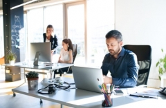 ��I�ƏV��ʲô�ھ��ͷ�ϵ�y