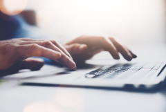 �Ϻ��������ھ��ͷ��r��