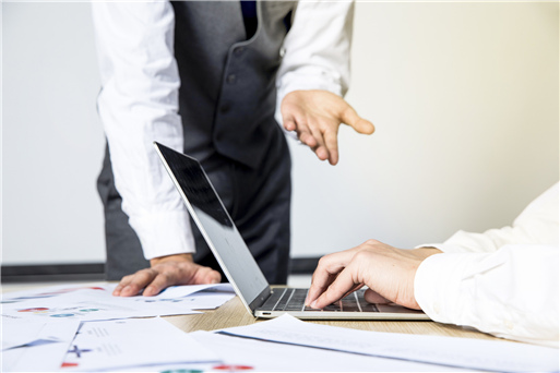 �ھ��ͷ������Z