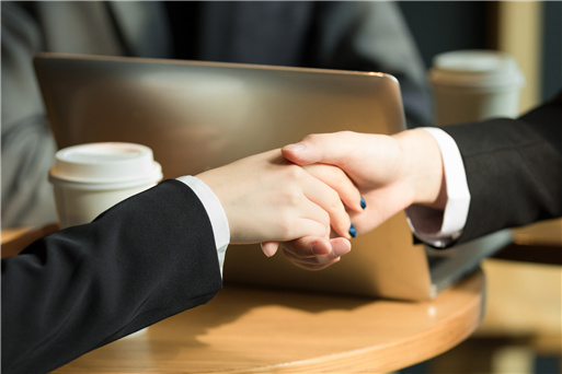 �˹��ͷ�ϵ�y