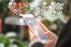 ����app�ھ��ͷ��ăr���Ƕ���