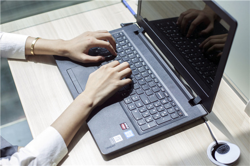 �Wվ�ͷ��Ӵ�����