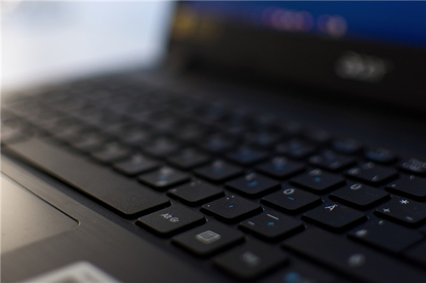 �ھ���������C����