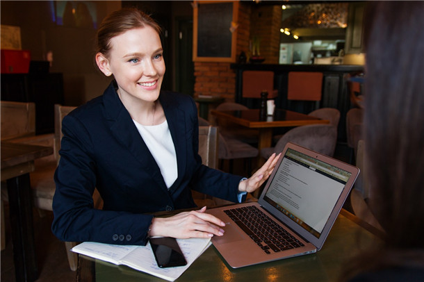 �ͷ��Ӵ���ԃ