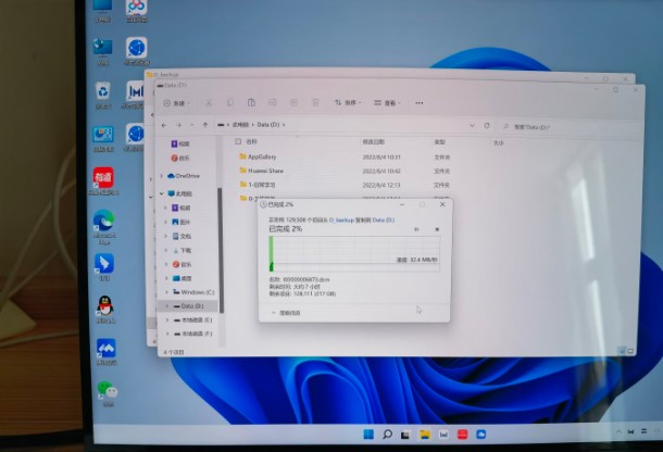 ��������@��